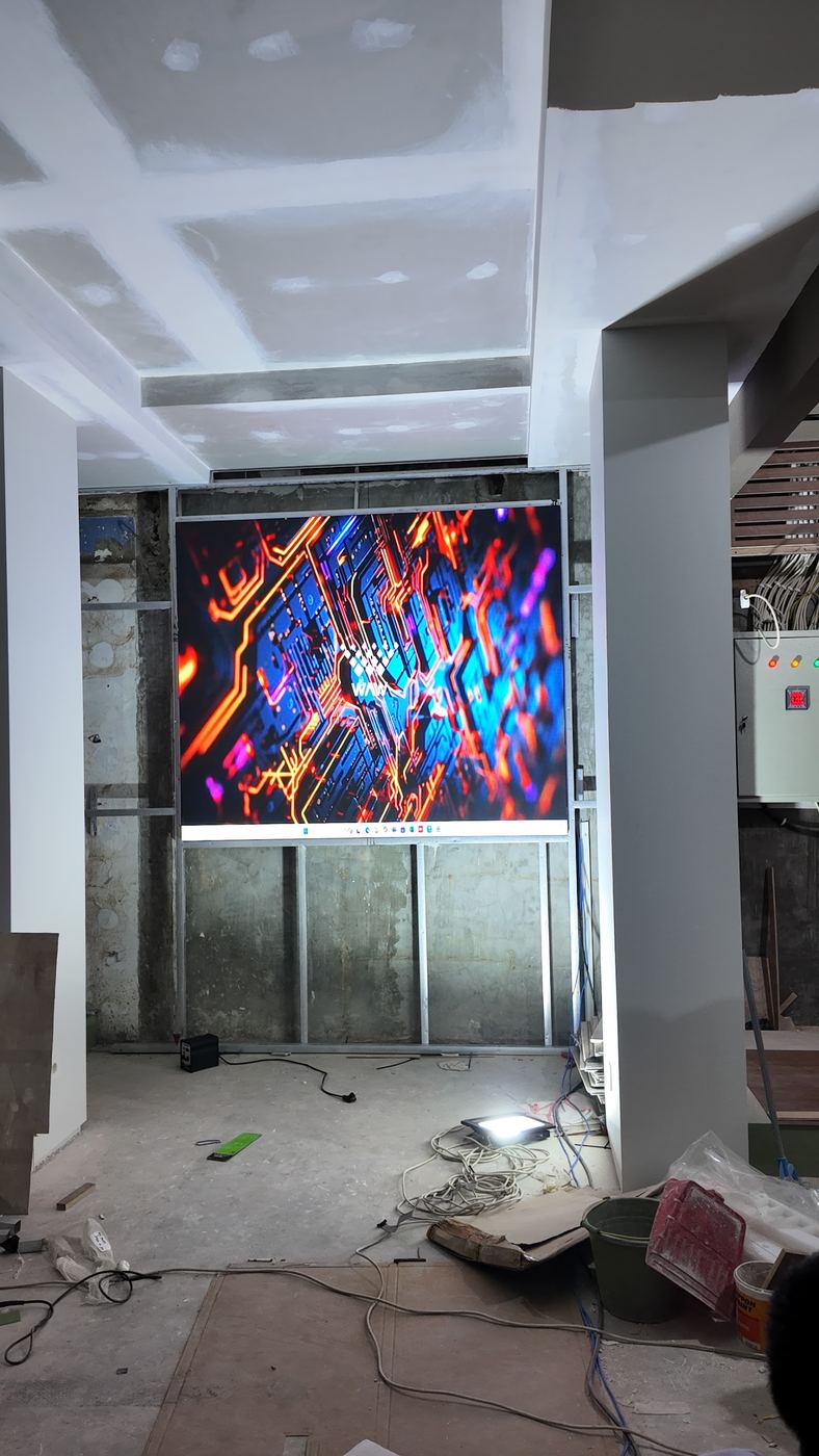 Sistem LED dan lighting di venue Halling