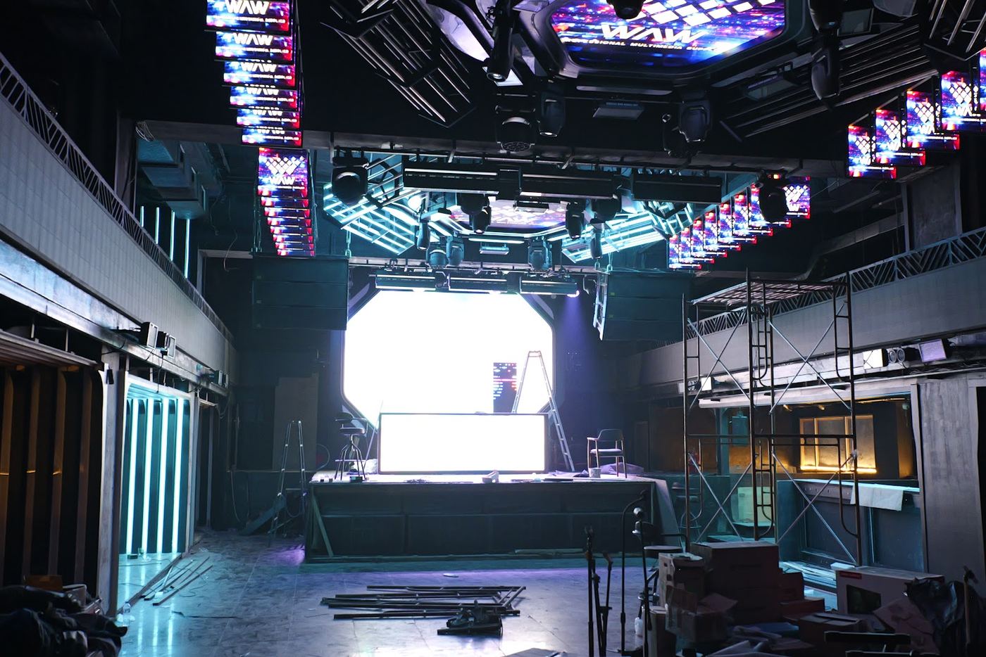 LED dan lighting Southgate Club