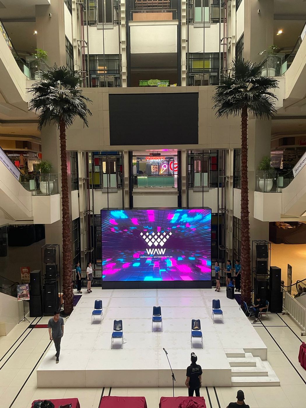 LED display di atrium Tangcity Mall